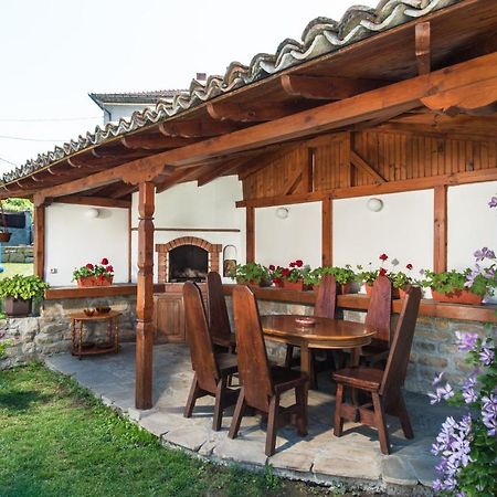 Къща За Гости Роден Край Elena Exterior foto