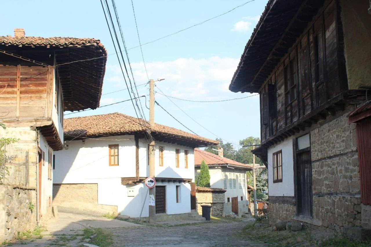 Къща За Гости Роден Край Elena Exterior foto